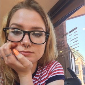 Meet your Posher, Fiona